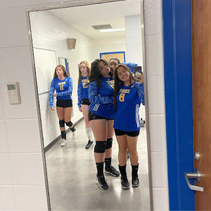 Meet your Posher, Alexis